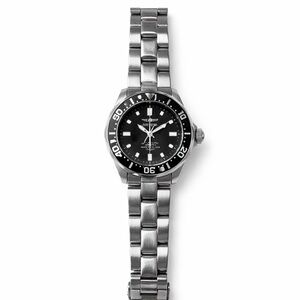 Women’s Invicta watch. EUC . Silver and Black Stainless Steel Watch